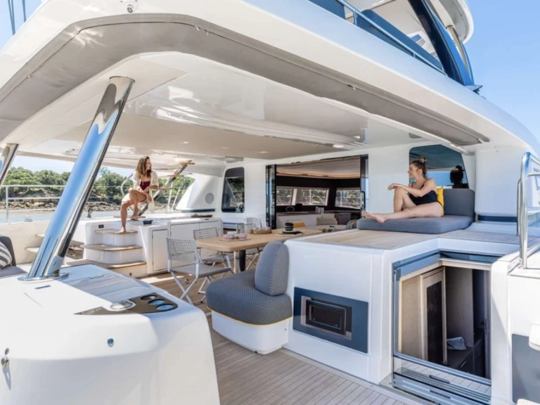 Hyra Lyx yacht med eller utan skeppare Lagoon Saint Vincent och Grenadinerna 