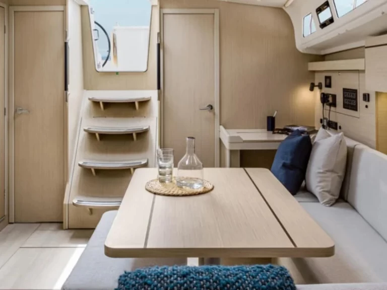 Uthyrning Segelbåt  i Le Marin - Bénéteau Oceanis 41