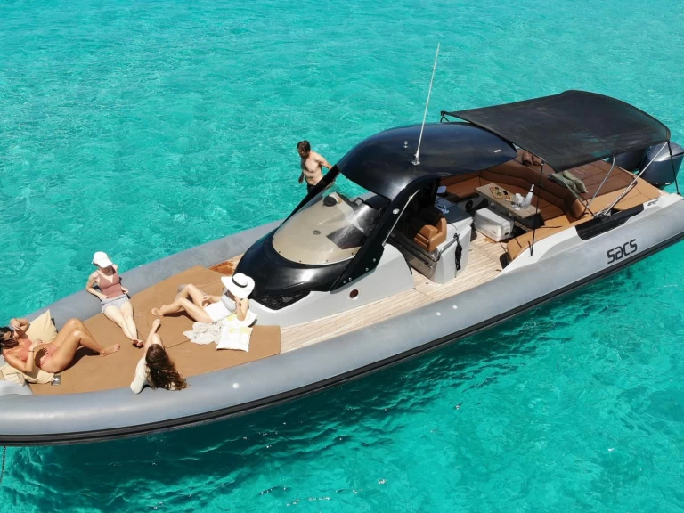 Sacs Strider 13 charter bareboat eller skeppad i Ibiza Town