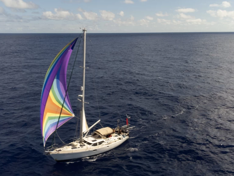 Hyr en Oyster Marine Oyster 47 Porto San Paolo 