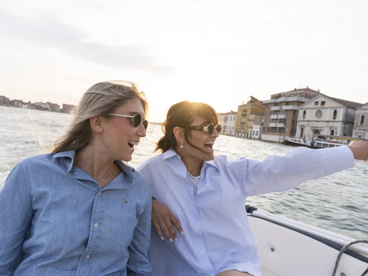 Hyra Motorbåt  med eller utan skeppare Brube Mestre 