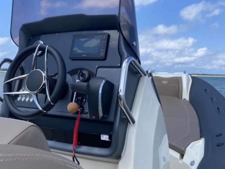 Yacht charter Arcachon billig BSC 67