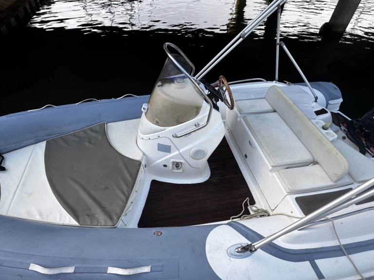 Hyra RIB med eller utan skeppare Joker Boat Hyeres 