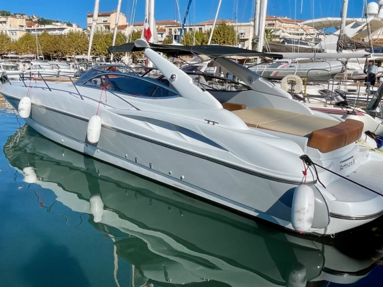 Båtuthyrning Sunseeker Superhawk 48 i Golfe-Juan på Samboat 