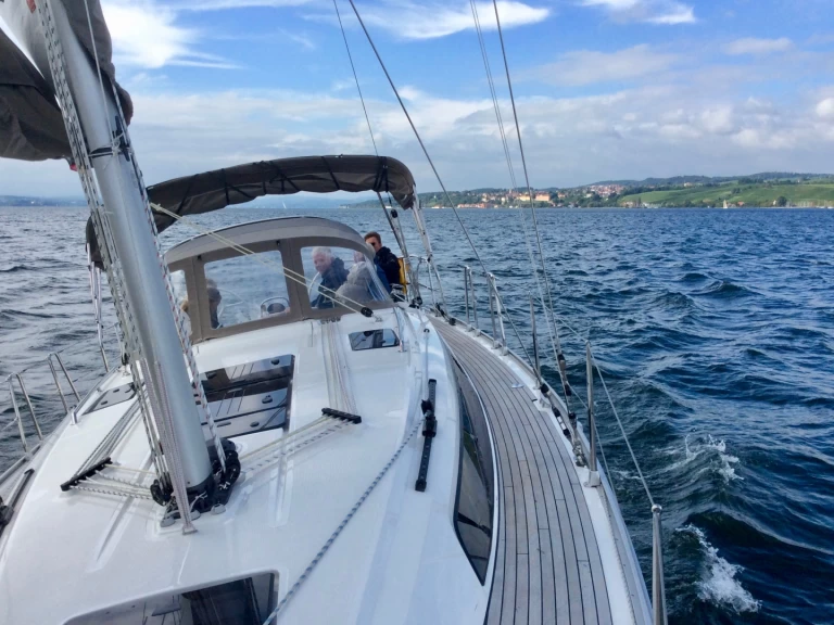 Hyr en Bavaria Bavaria 37 Bodman-Ludwigshafen 