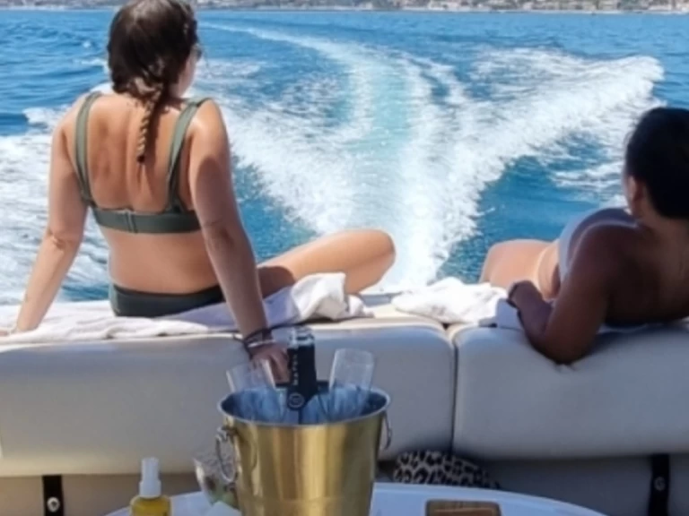 Yacht charter Lisabon billig 210 SSI