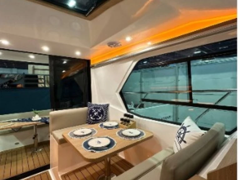 Uthyrning Motorbåt  i Kuşadası İlçesi - Cruisers Private