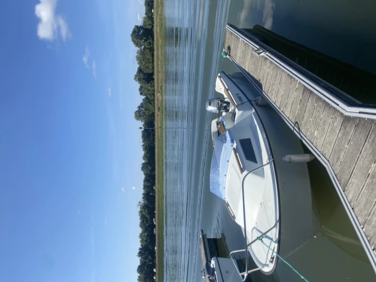 Båtuthyrning Bénéteau Californie 440 i Écouflant på Samboat 