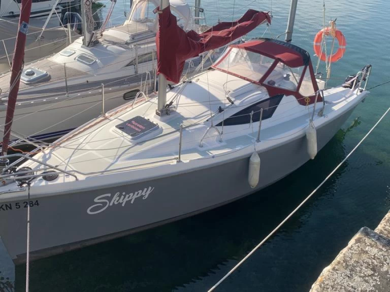 Uthyrning Segelbåt  henk med en båtlicens 