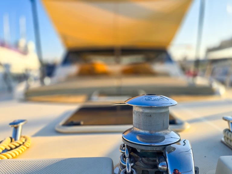 Gagliotta 52 charter bareboat eller skeppad i Polignano a Mare