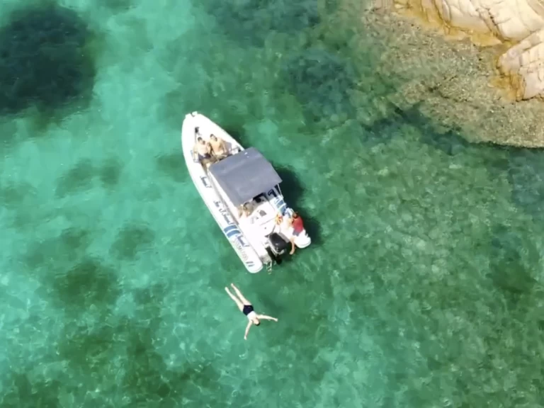 RIB för uthyrning Palau till det bästa priset 