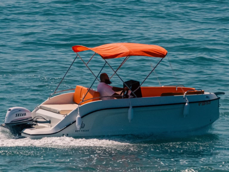 Yacht charter Puerto Marina Benalmadena billig 18