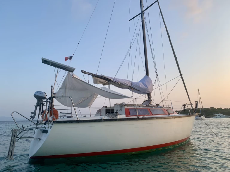 Hyr en Dufour Dufour 2800 Hyeres 