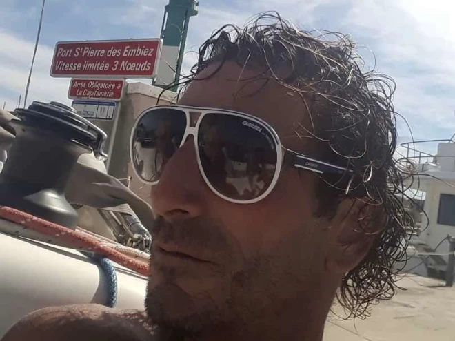 Uthyrning Segelbåt  bonin med en båtlicens 