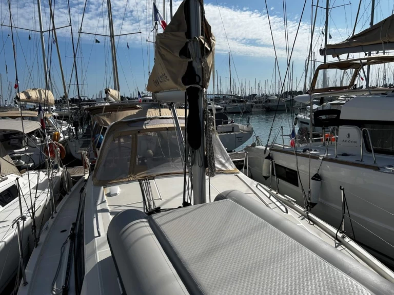 Uthyrning Segelbåt  i Gouvia - Bénéteau Oceanis 41.1