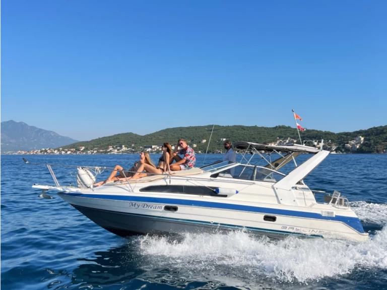 Hyr en Bayliner Bayliner 2655 Ciera Sunbridge Kumbor 