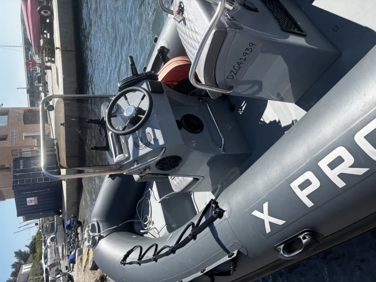 Hyra RIB med eller utan skeppare 3D Tender Sanary-sur-Mer 
