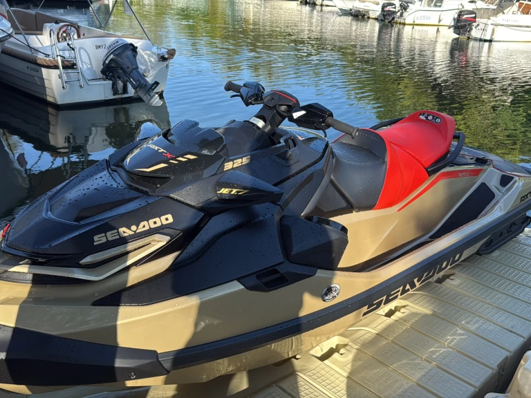 Uthyrning Mandelieu-la-Napoule - Sea-Doo RXT-X RS 325 av Samboat 