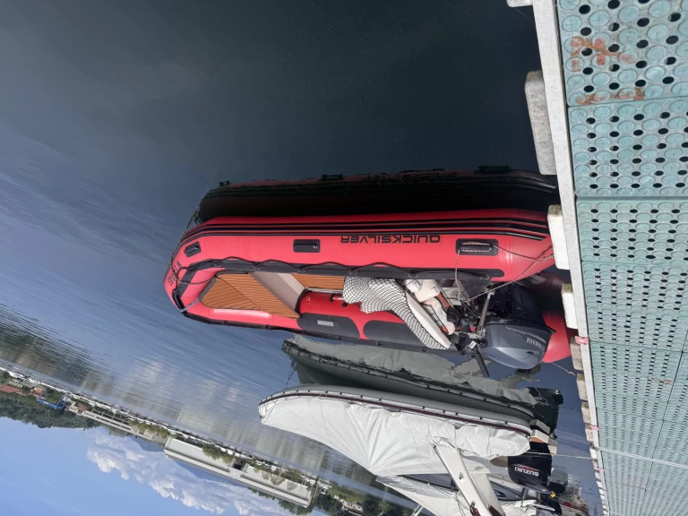 Hyra RIB med eller utan skeppare Quicksilver Ornex 