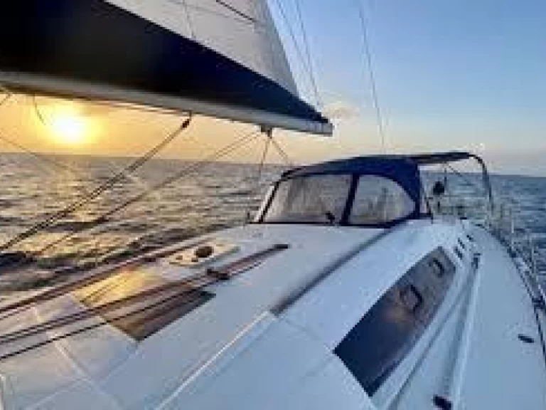 Yacht charter Ibiza Town billig Oceanis 383