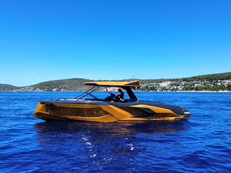 Yacht charter Split  billig Raptor parasailing