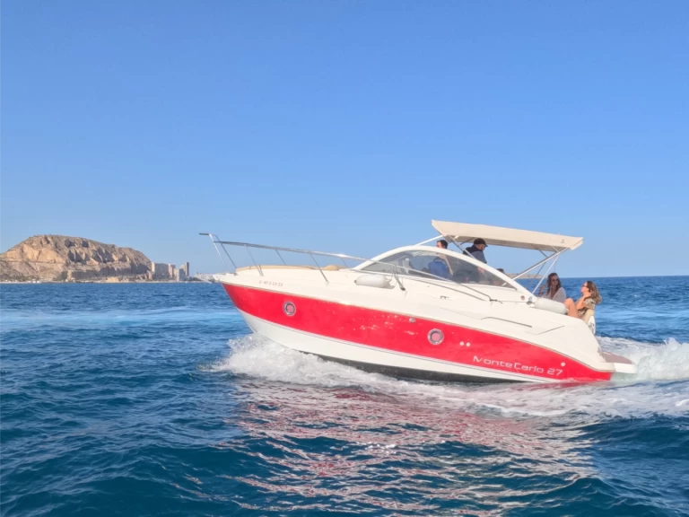 Uthyrning Motorbåt  Bénéteau med en båtlicens 