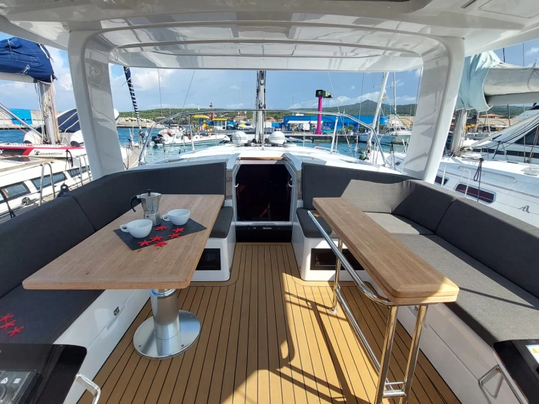 Yacht charter Castiglioncello billig Hanse 460 - 4 cabine - 2 bagni - 8 posti letto