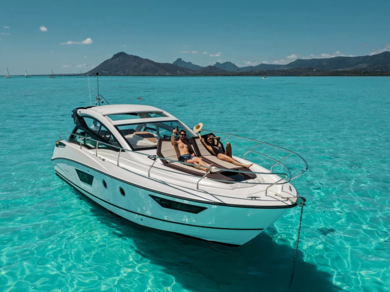 Yacht charter Tamarin billig Gran Turismo 40