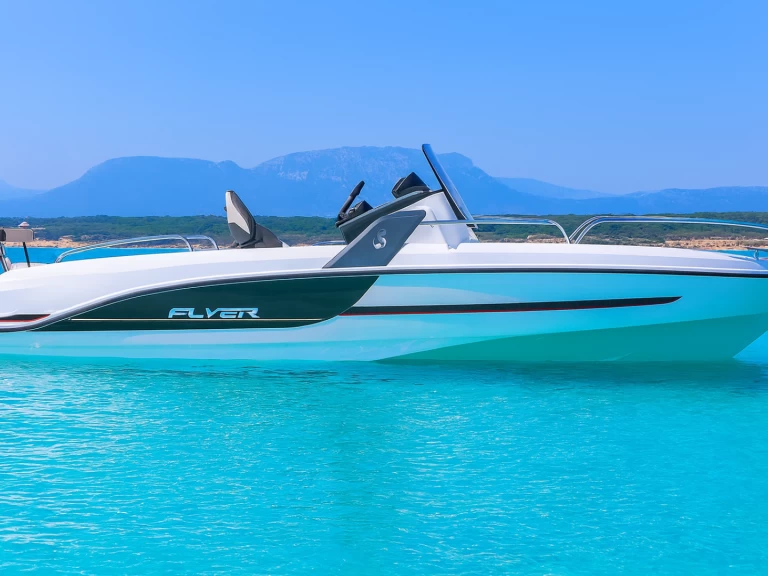 Hyra Motorbåt  med eller utan skeppare Bénéteau Cannes 