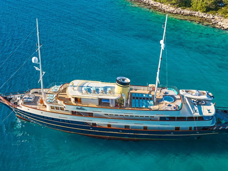 Hyra Lyx yacht med eller utan skeppare Custom Trogir  