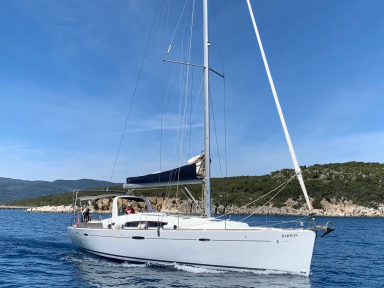 Bénéteau Oceanis 50 charter bareboat eller skeppad i Nidri