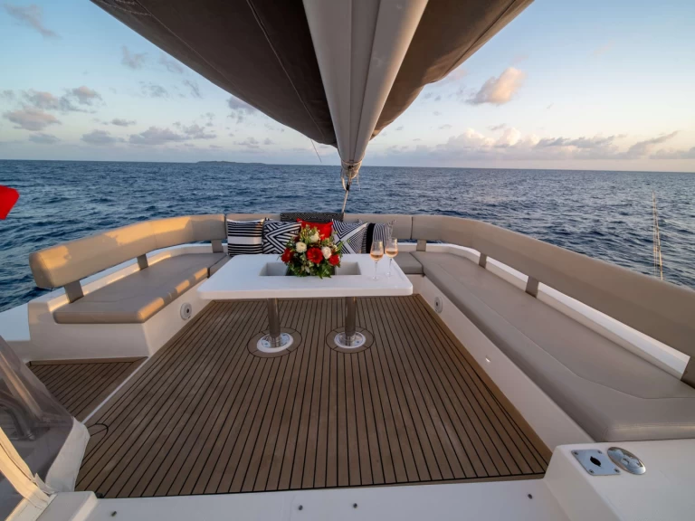 Hyra Lyx yacht med eller utan skeppare Leopard Virgin Gorda 