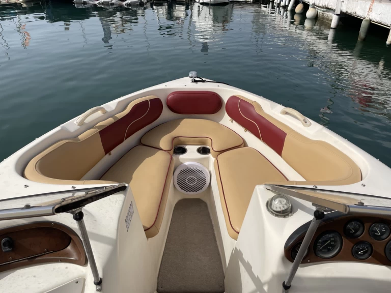 Rinker 182 Captiva charter bareboat eller skeppad i Fuengirola