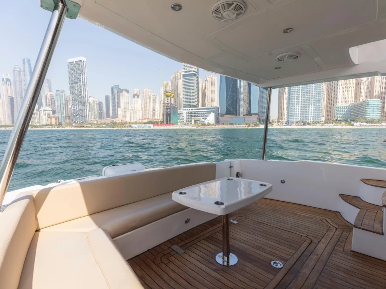 Uthyrning Dubai Marina - Oryx 46ft av Samboat 