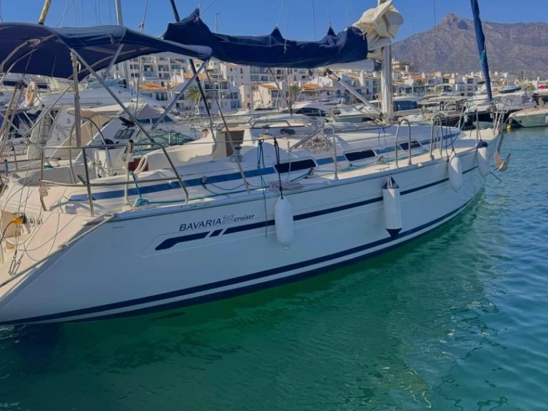 Yacht charter Puerto Deportivo de Lujo en Marbella billig Bavaria 36 Cruiser
