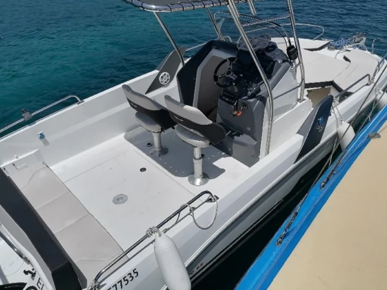 Uthyrning Porto-Vecchio - Bénéteau Flyer 6.6 SPACEdeck av Samboat 
