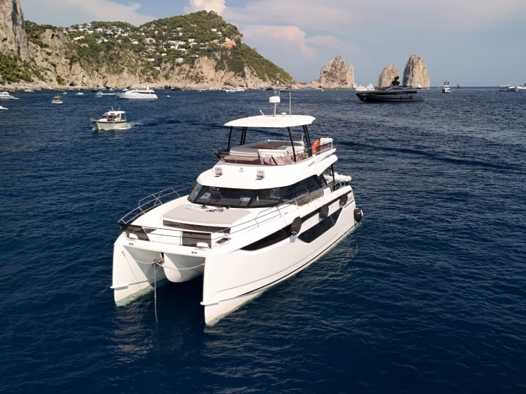 Uthyrning Motorbåt  Prestige med en båtlicens 