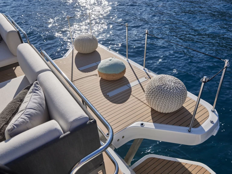 Motorbåt  för uthyrning Torre Annunziata till det bästa priset 