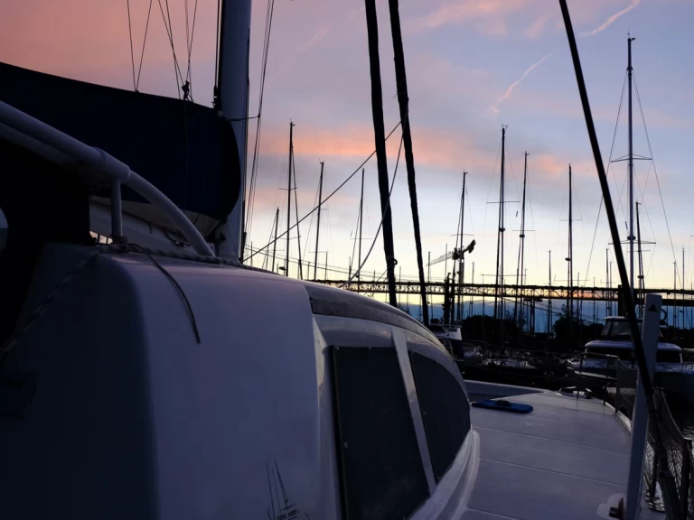 Yacht charter Belém billig Catana 50