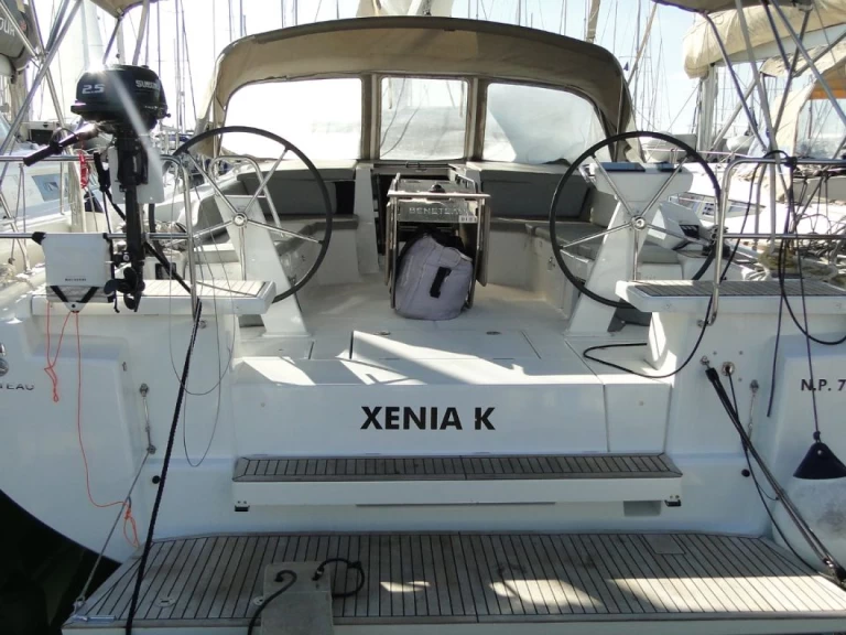 Båtuthyrning Bénéteau Oceanis 46.1 i Alimos på Samboat 