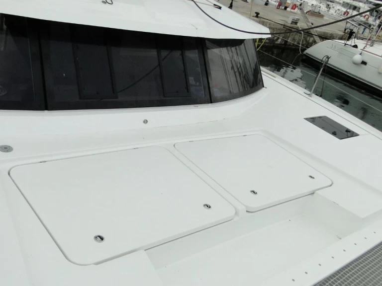 Uthyrning Katamaran  i Alimos - Fountaine Pajot Astrea 42