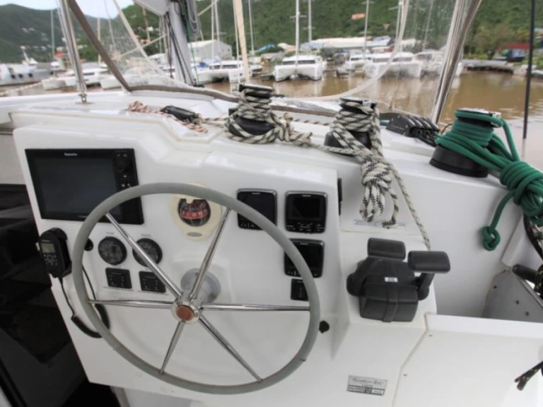 Katamaran  för uthyrning Road Town till det bästa priset 