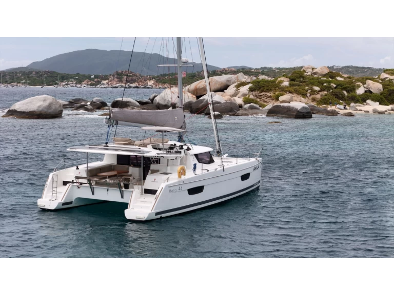 Yacht charter Road Town billig Fountaine Pajot Helia 44 Evolution (Owner's Version)