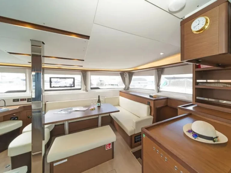 Uthyrning Katamaran  i Alimos - Lagoon Lagoon 46