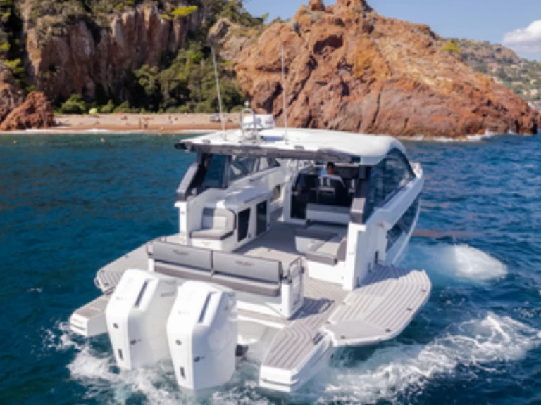 Hyr en Galeon 375 Ayia Napa 