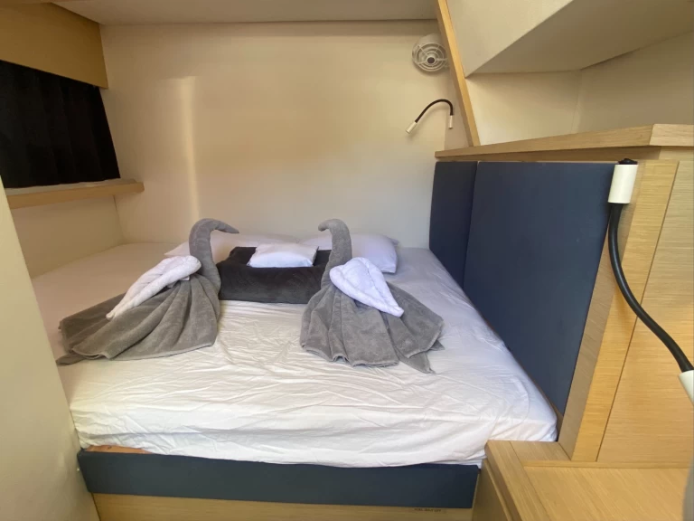 Hyra Katamaran  med eller utan skeppare Fountaine Pajot Road Town 