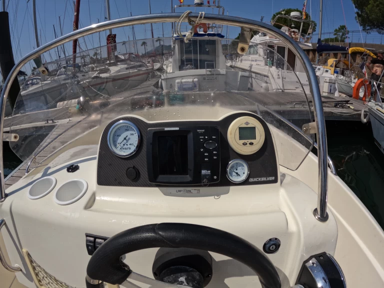 Motorbåt  för uthyrning Hendaye till det bästa priset 