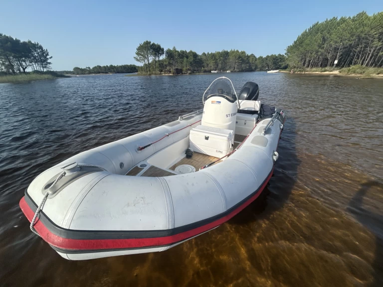 RIB för uthyrning Le Moutchic till det bästa priset 