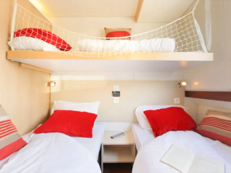 Yacht charter Homps billig Vision 3