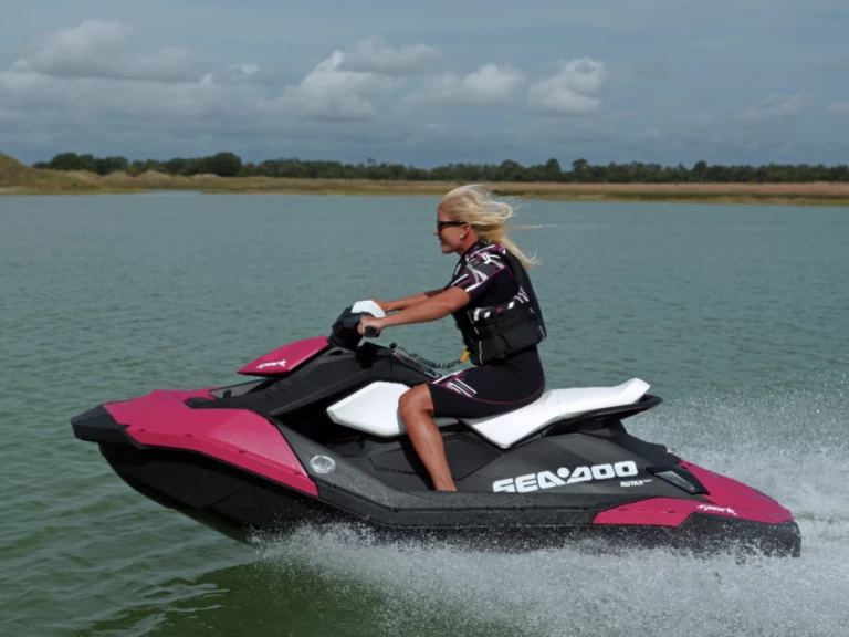 Uthyrning Jet ski i Capbreton - Sea-Doo Spark